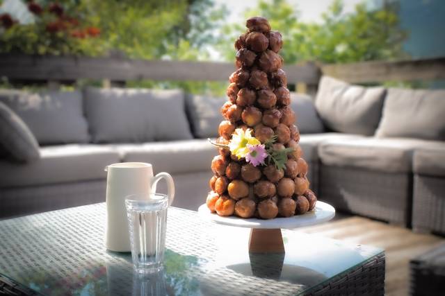 Croquembouche