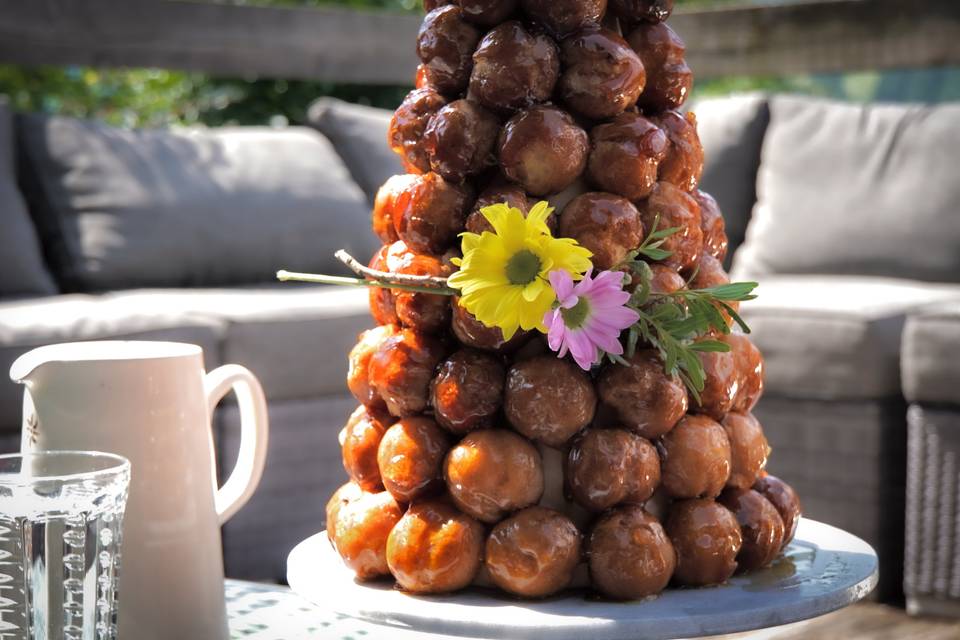 Croquembouche