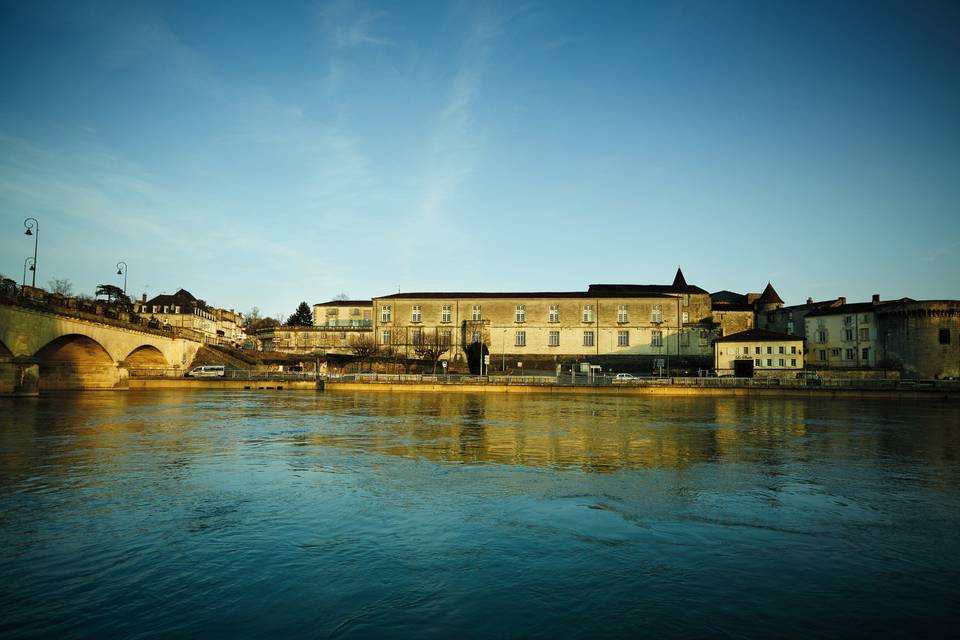 Le Château & la Charente