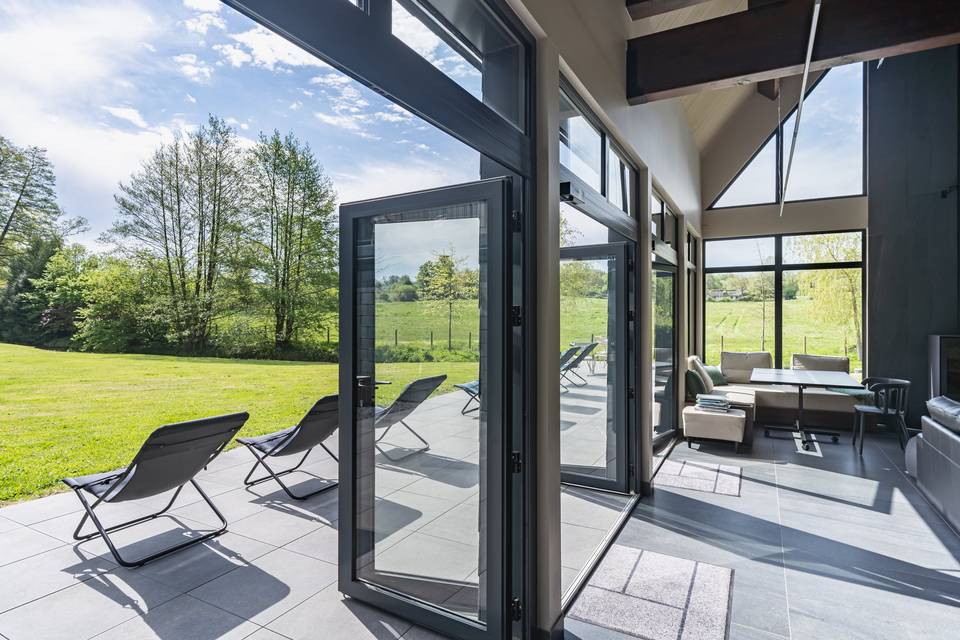 Salle de réception/terrasse