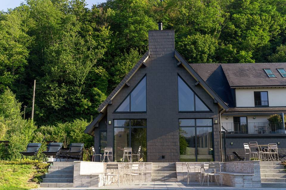 Salle de réception/terrasse
