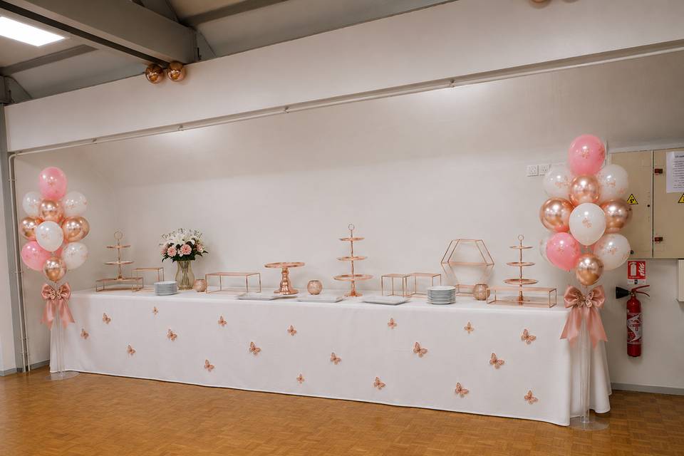 Coin buffet