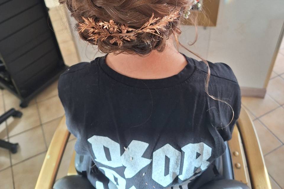 Coiffure  petite  demoiselle