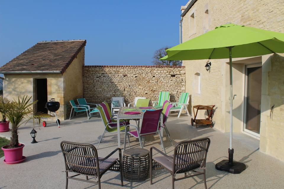 Terrasse gîte Le Petit Bois