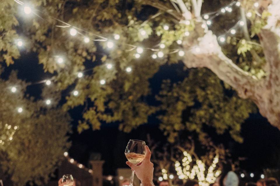 Repas extérieur sud mariage