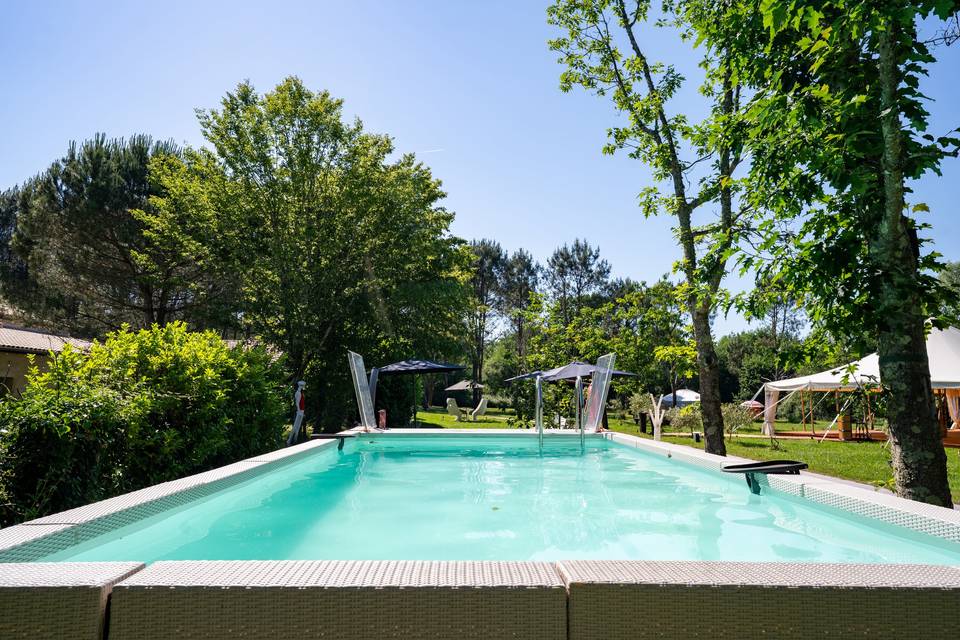 Piscine Extérieure Bassin de nage au soleil