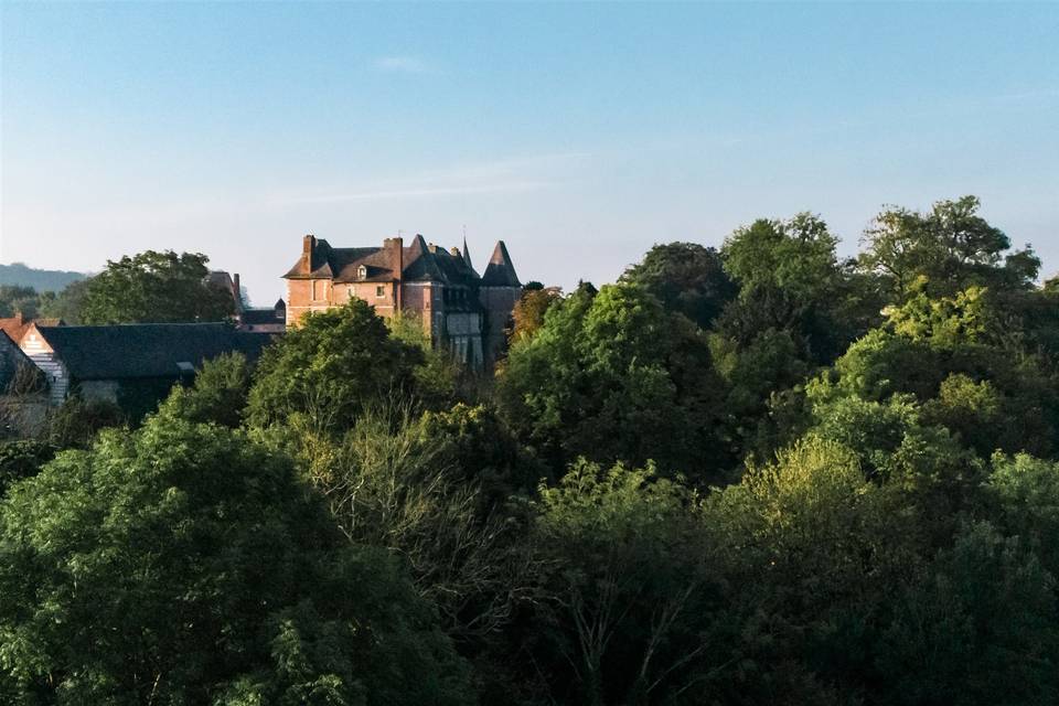 1612 LE CHATEAU
