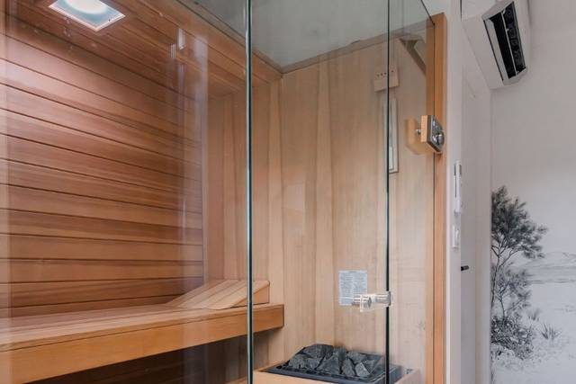 Sauna à disposition