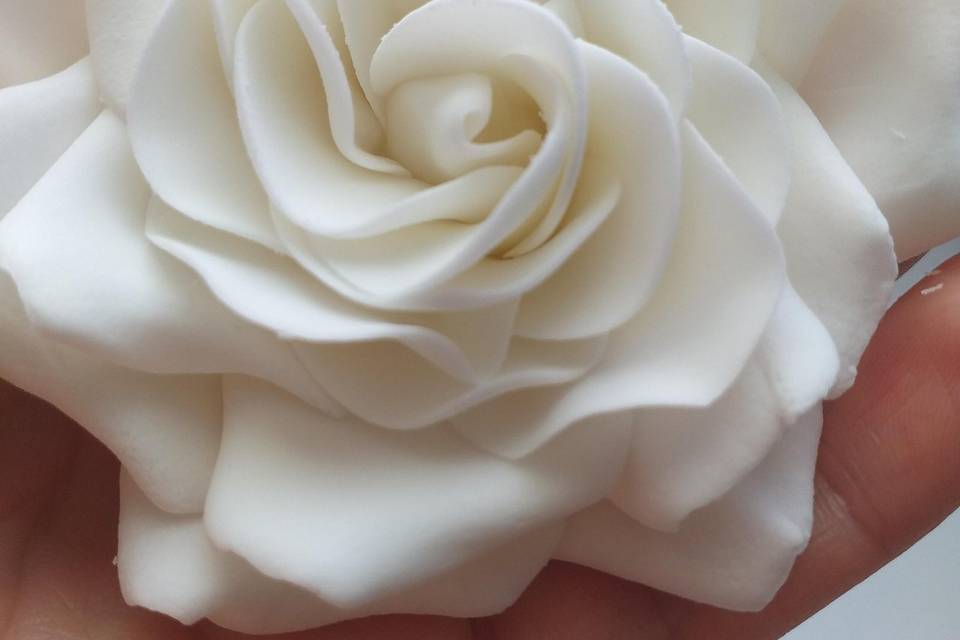 Rose sculptée