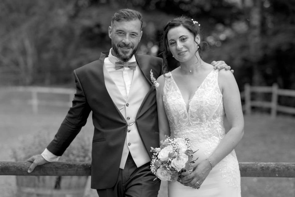 Shooting couple