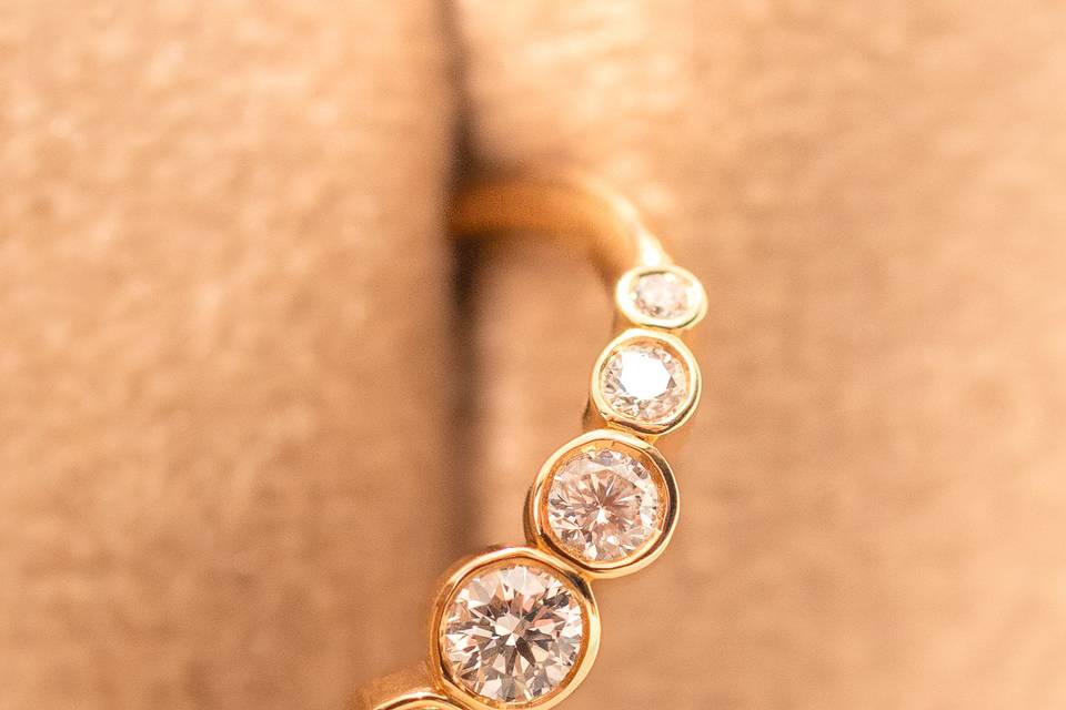 Bague or jaune diamants