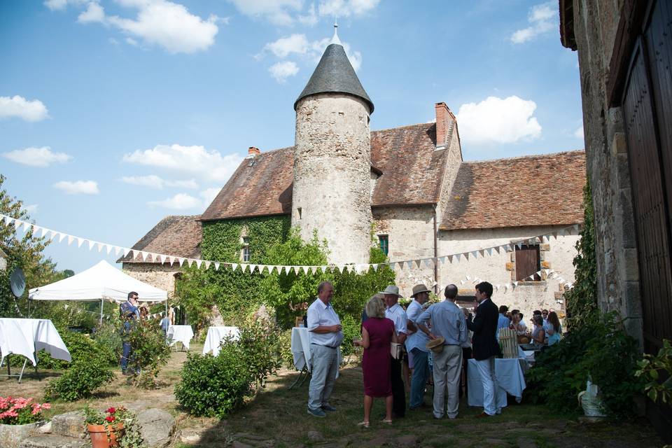 Les invités au château