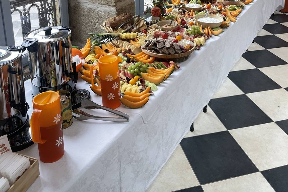 Buffet à Plantadis
