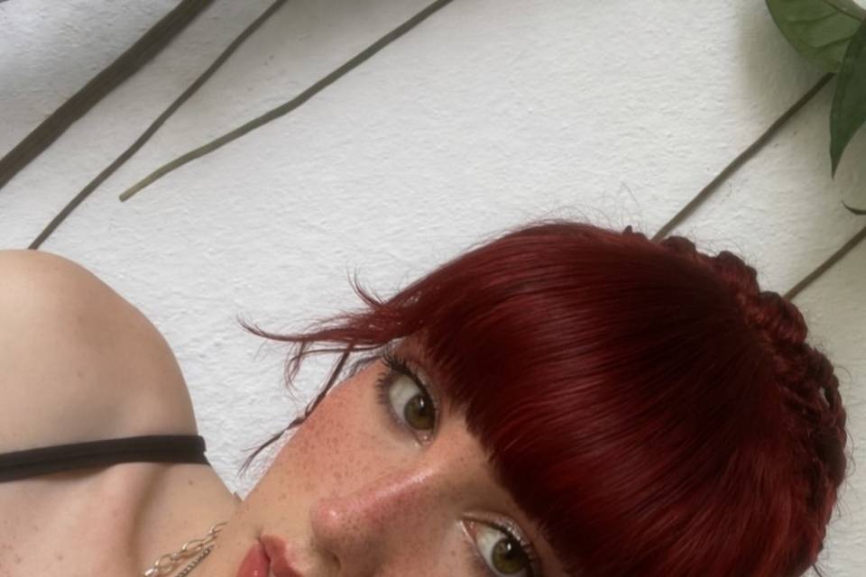 Maquillage et coiffure