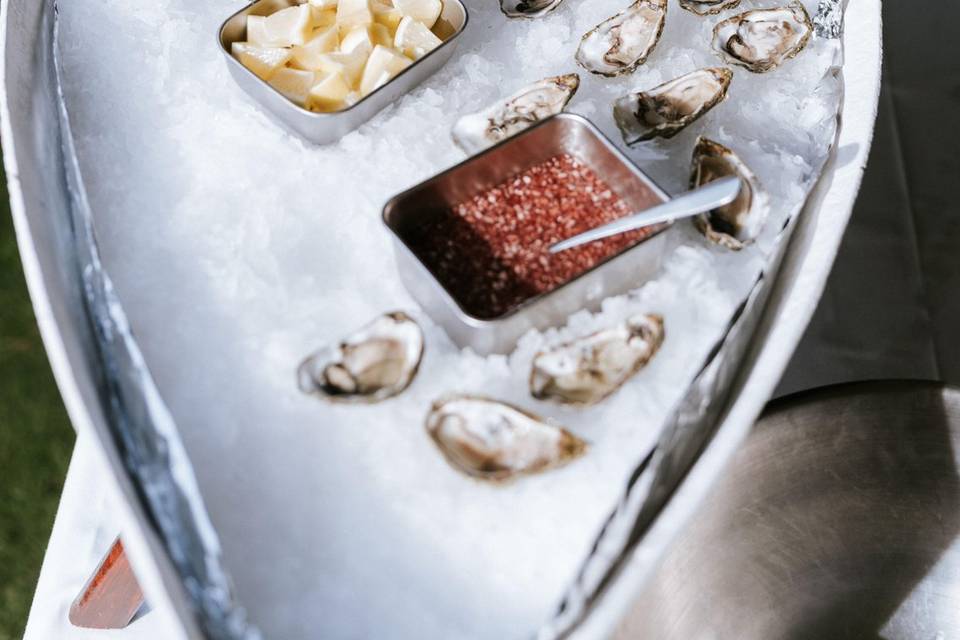 plateau_huitres_glace_sauces
