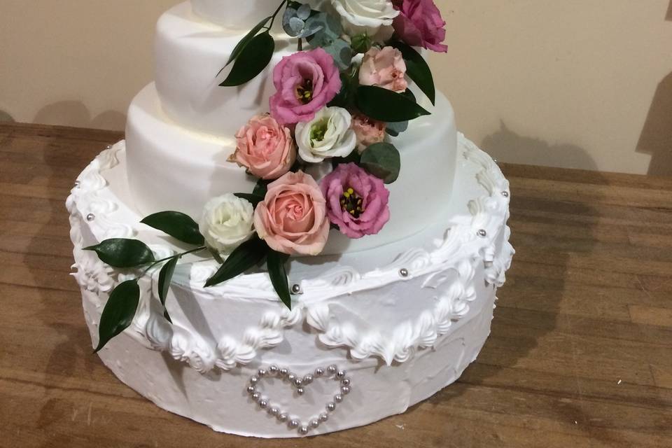 Décor de gâteau de mariage