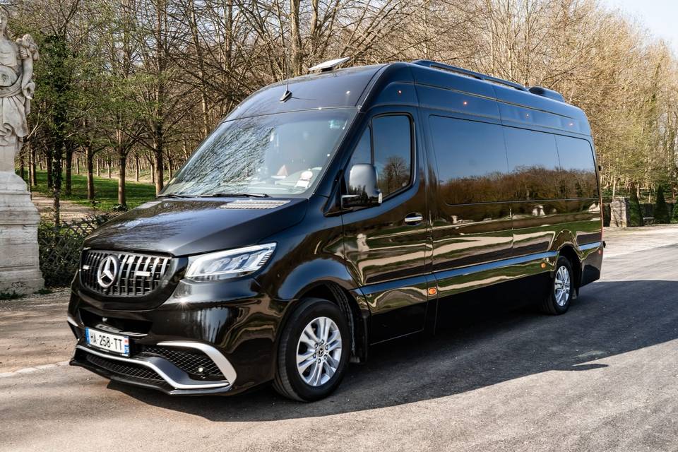 Minibus cote gauche