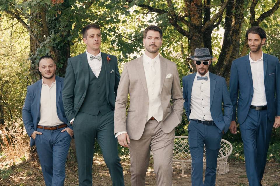 Les Hommes