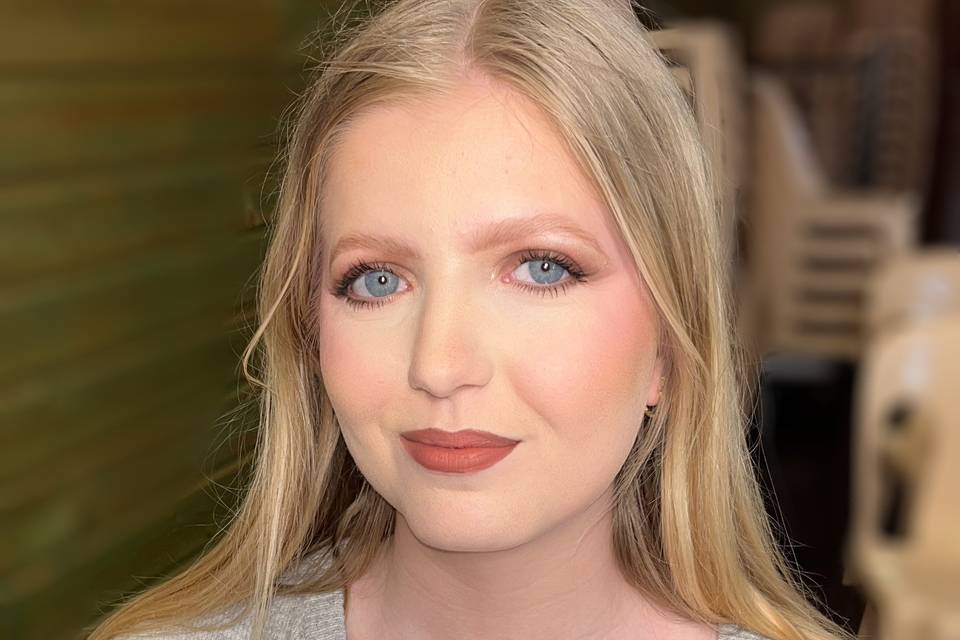 Smoky eye