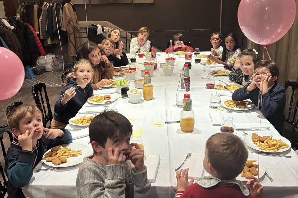 Grimaces à table