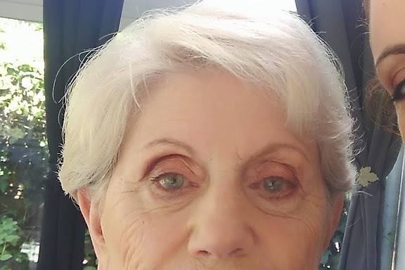 Groom's mother