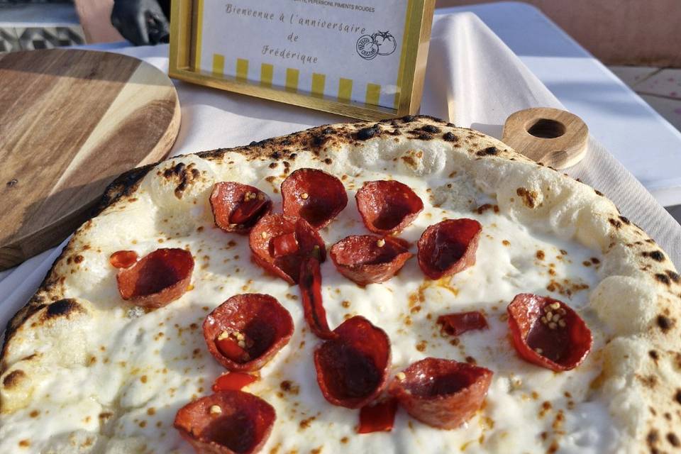 Menu et pizza