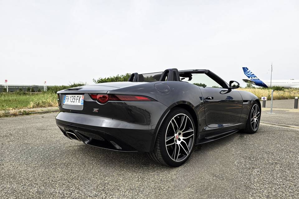 Jaguar F-Type