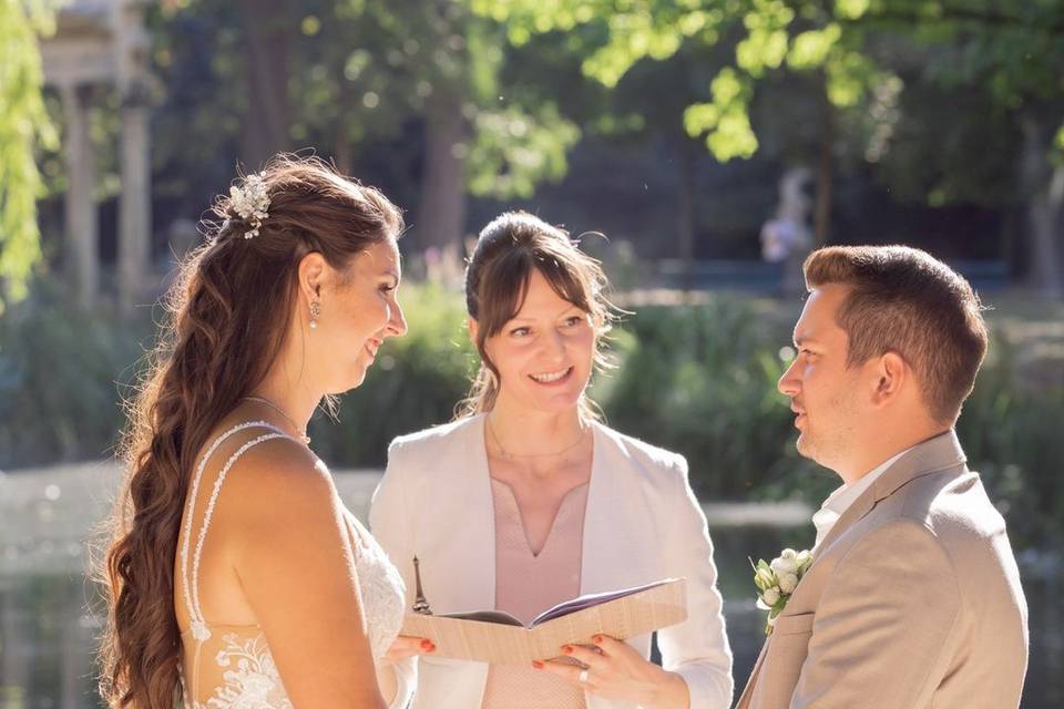 The Paris Officiant