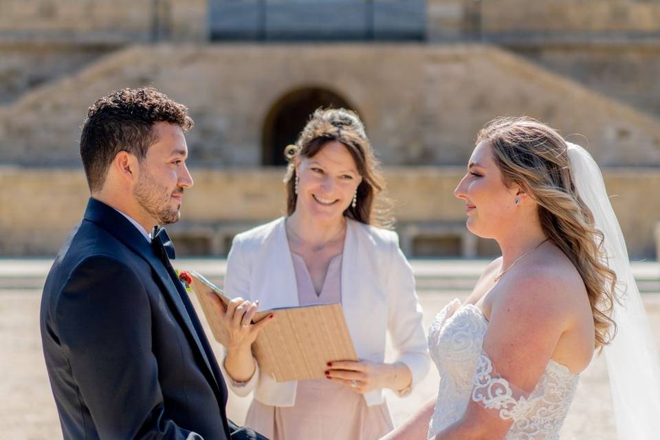 The Paris Officiant