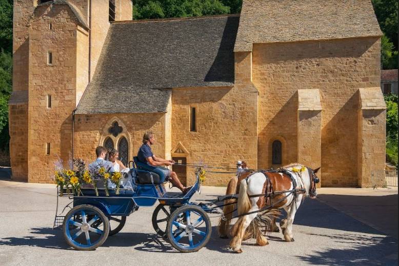 Mariage calèche Valaujoux