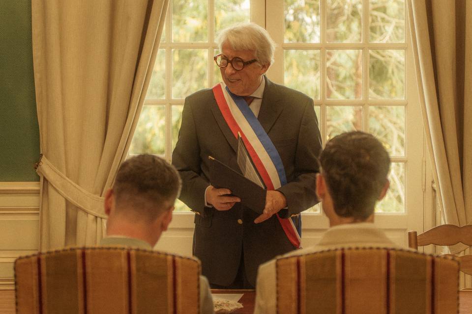 Mariage à la mairie