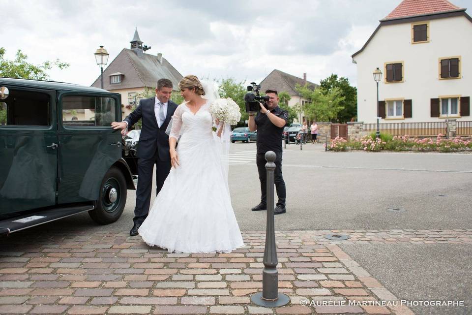 Arrivée à l'Eglise