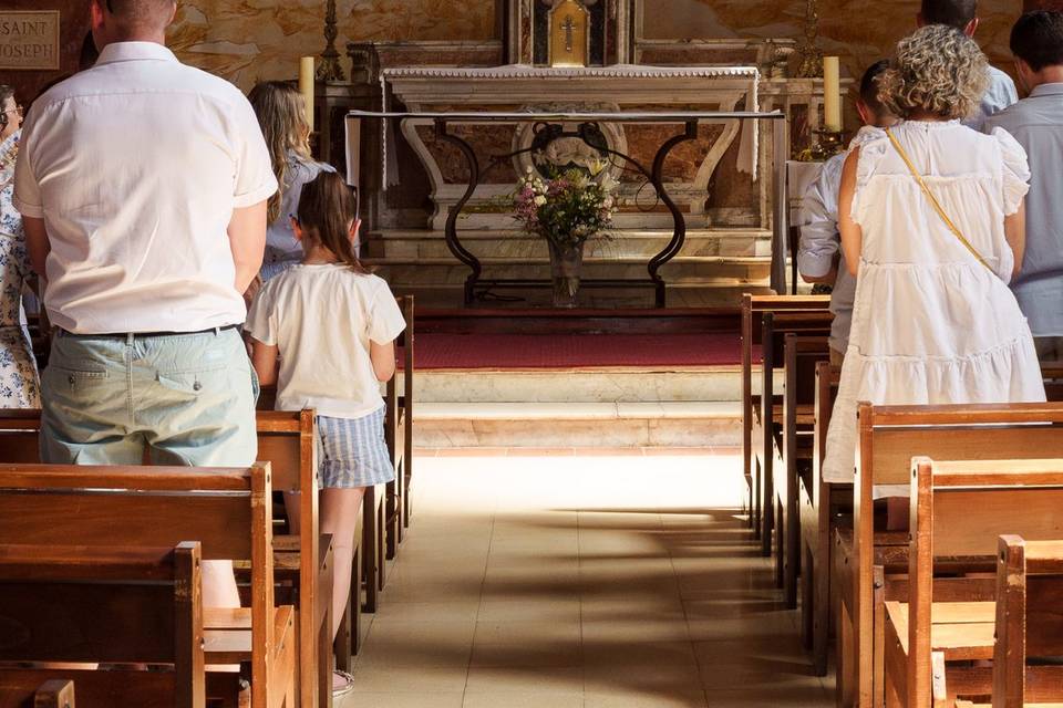 Cérémonie à l'église, mariage