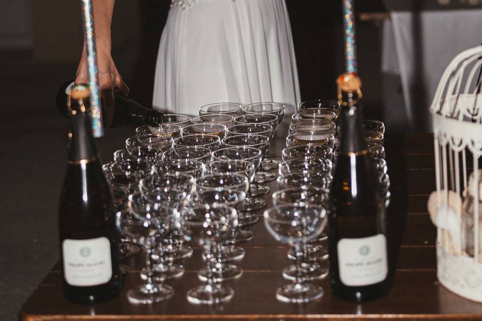 La mariée et la pièce montée