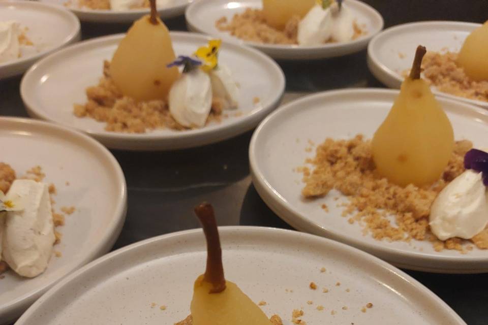 Poire pochée