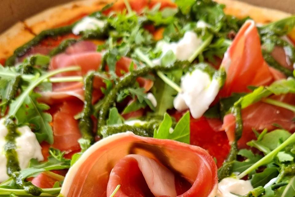 Pizza stracciatella 1