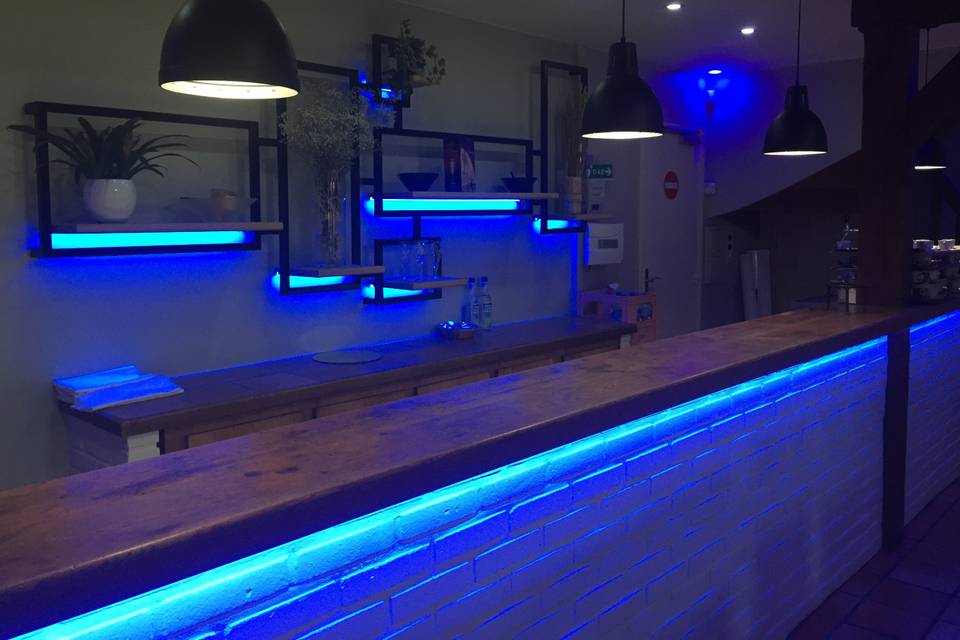 Le Bar se met à vos couleurs