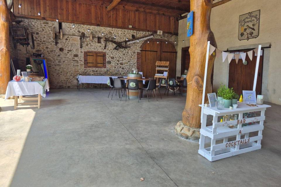 Apéritif sous l'auvent