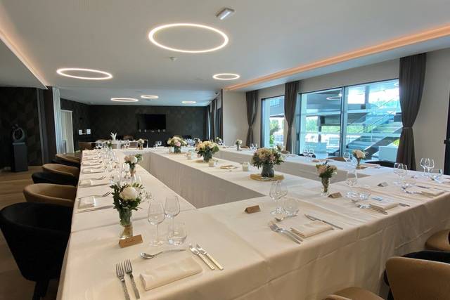 Salon Ballesteros 70m2