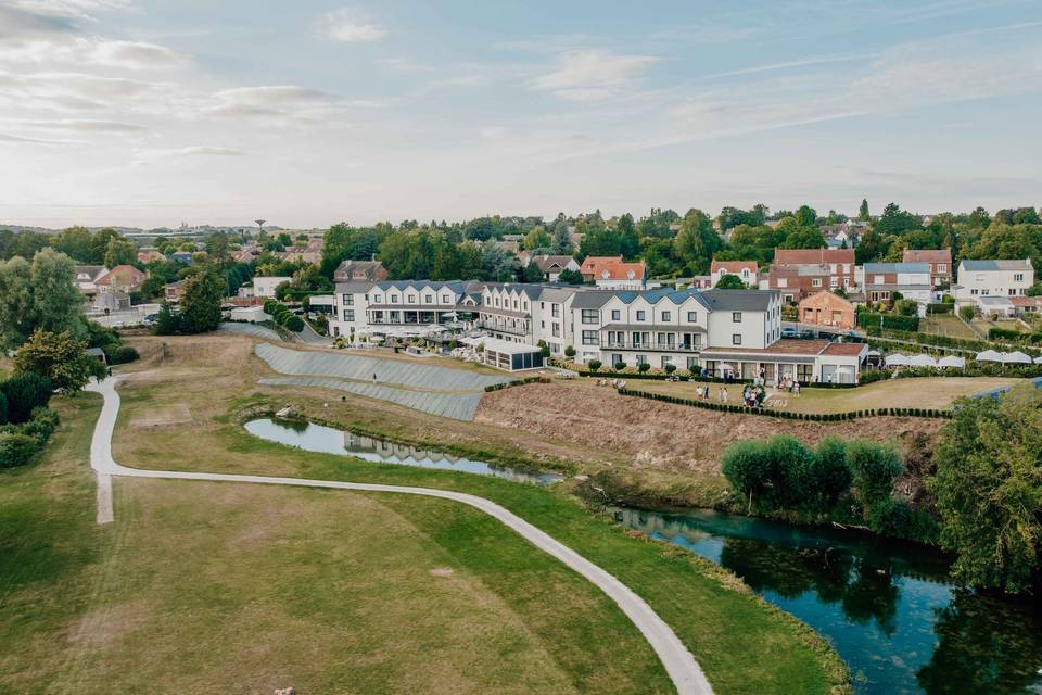 LE FAIRWAY DRONE