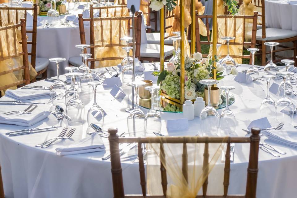 Chandelier fleurs mariage