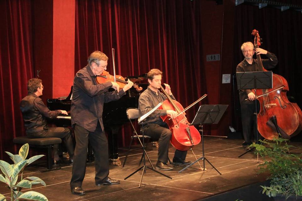 Quatuor avec violon