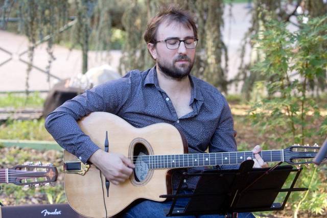 Thibault, Guitariste