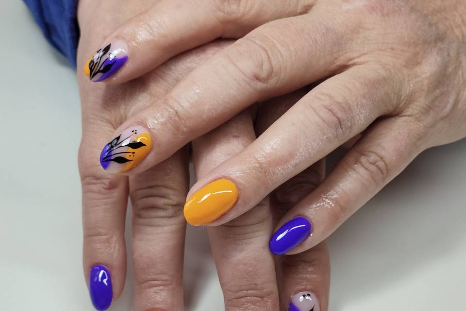 Nail art feuilles