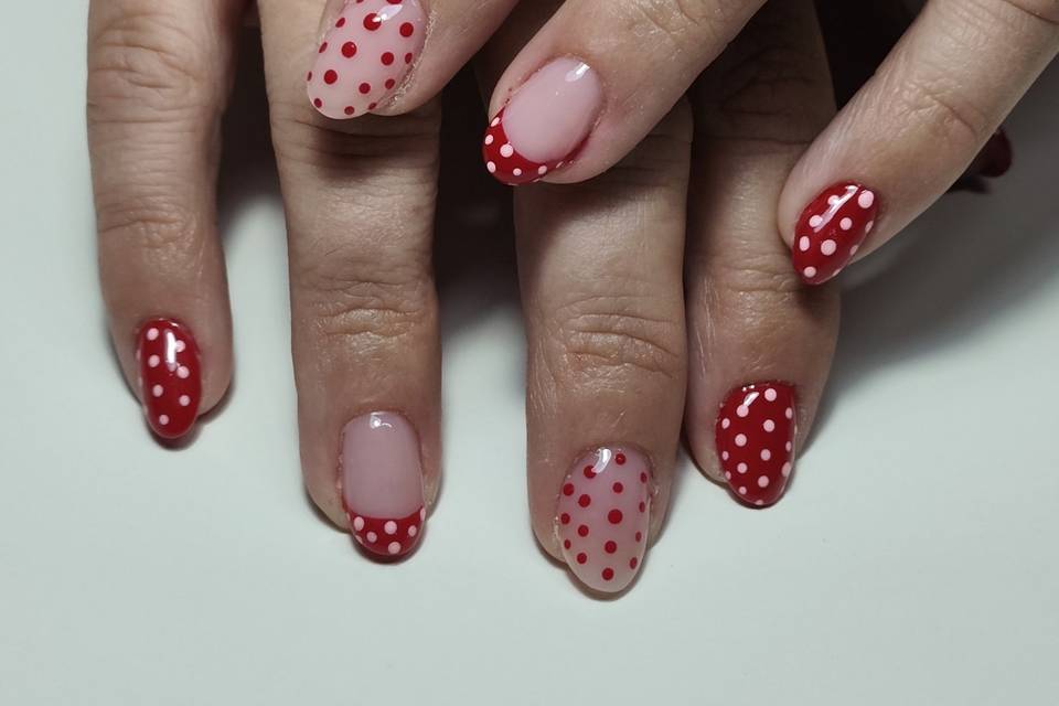 Nail art petis points