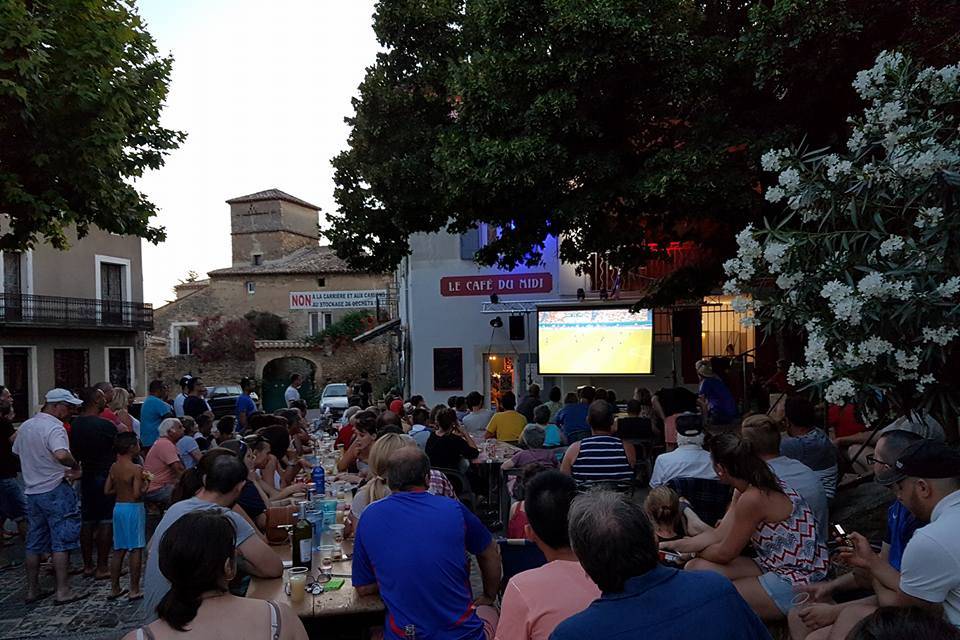 Match sur grand écran