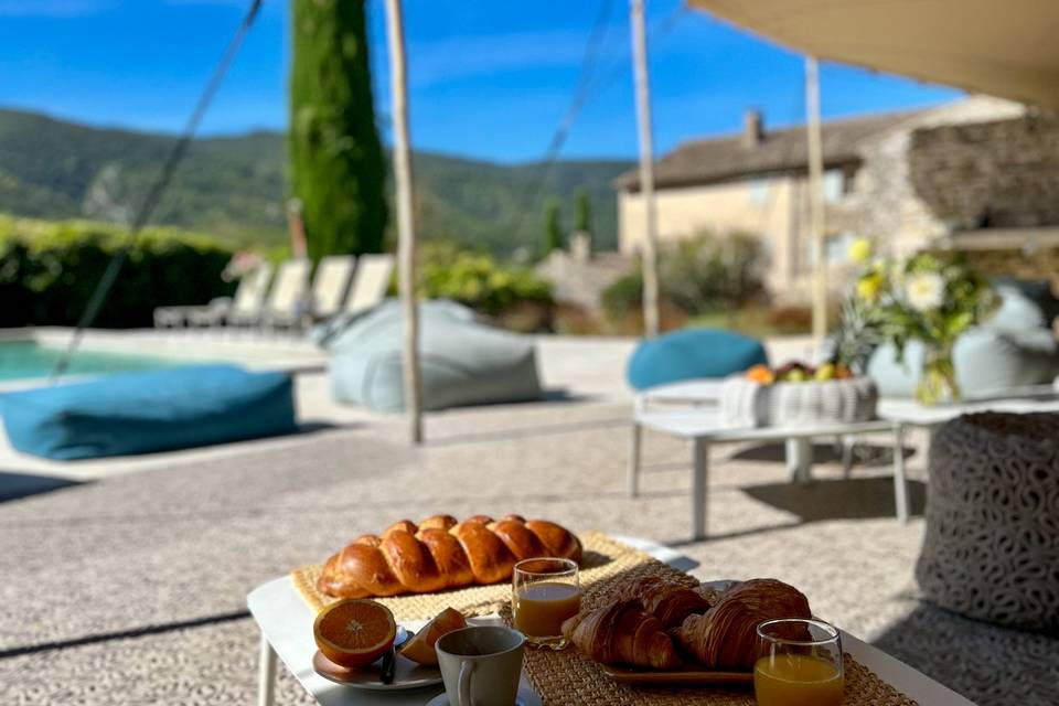 Luxe et Luberon - Emilie Araque