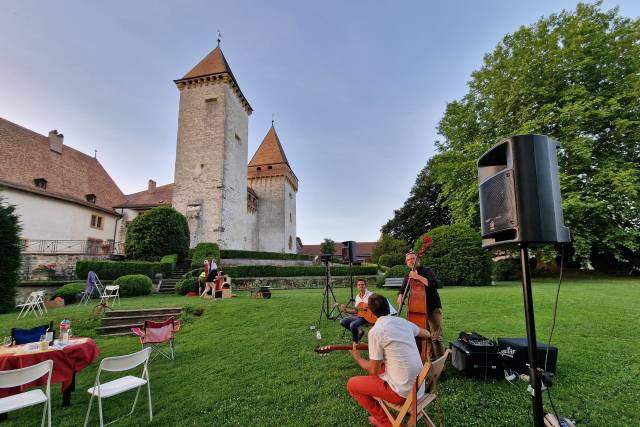 Trio en Suisse