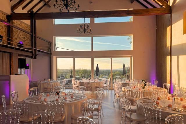 Grande salle de L'Aralia