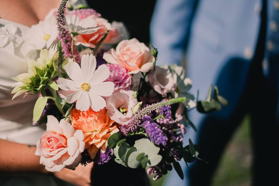 Bouquet de mariée déstructuré